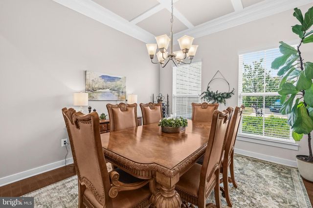 106 FRINGETREE CT, Lake Frederick, VA 22630