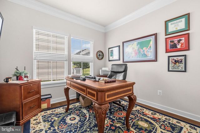 106 FRINGETREE CT, Lake Frederick, VA 22630