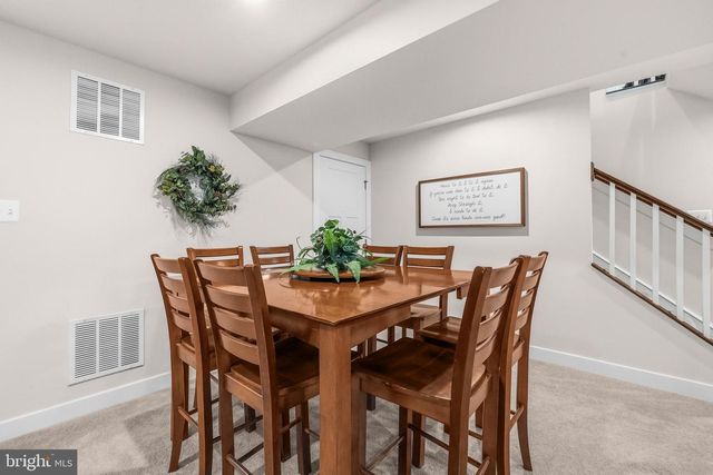 106 FRINGETREE CT, Lake Frederick, VA 22630