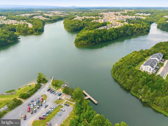 106 FRINGETREE CT, Lake Frederick, VA 22630