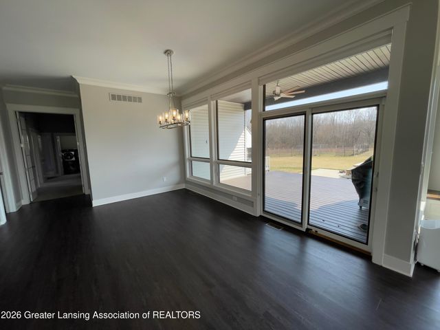 278 E Haslett, Haslett, MI 48840
