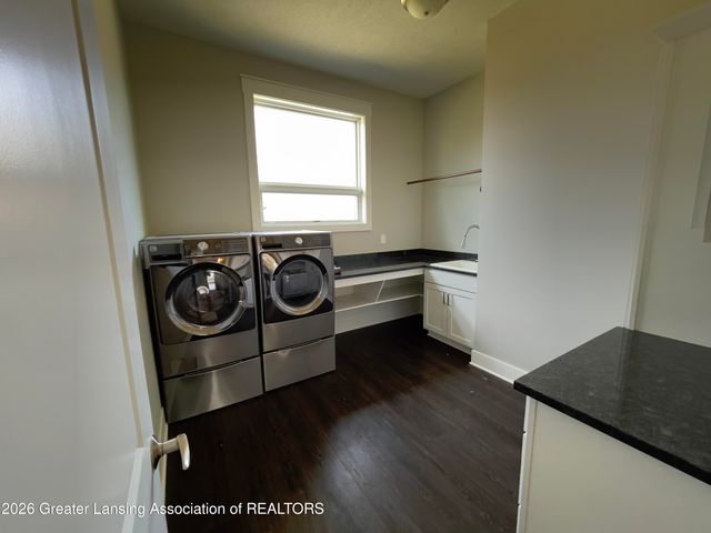278 E Haslett, Haslett, MI 48840