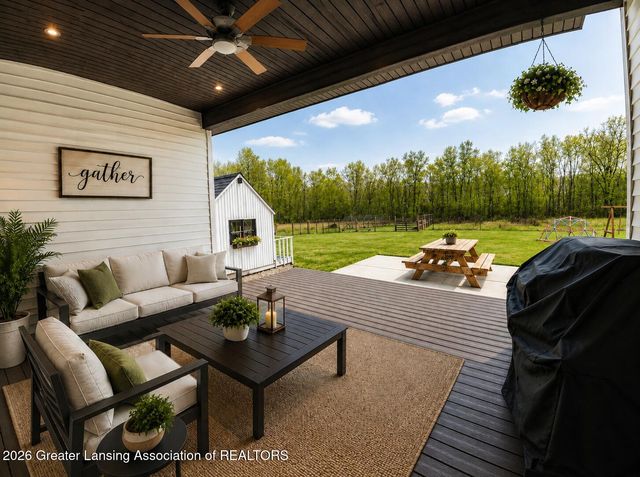 278 E Haslett, Haslett, MI 48840