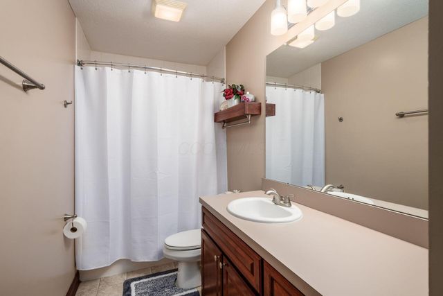 9530 Mission Drive, Plain City, OH 43064