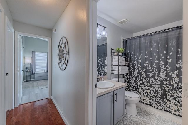 1221 FRANFORD DRIVE, Brandon, FL 33511