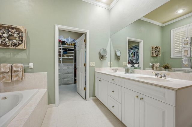 6448 SW 90 STREET, Gainesville, FL 32608