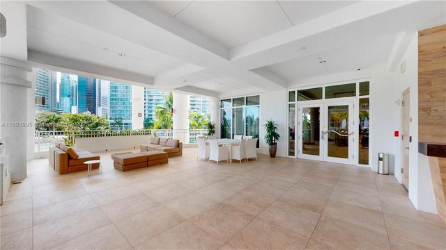 801 Brickell Key Blvd 1606, Miami, FL 33131