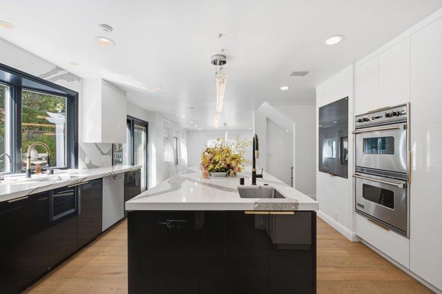 16215 Rose Avenue, Monte Sereno, CA 95030