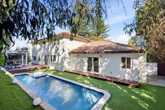 16215 Rose Avenue, Monte Sereno, CA 95030