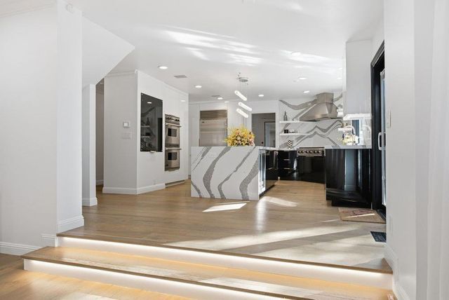 16215 Rose Avenue, Monte Sereno, CA 95030