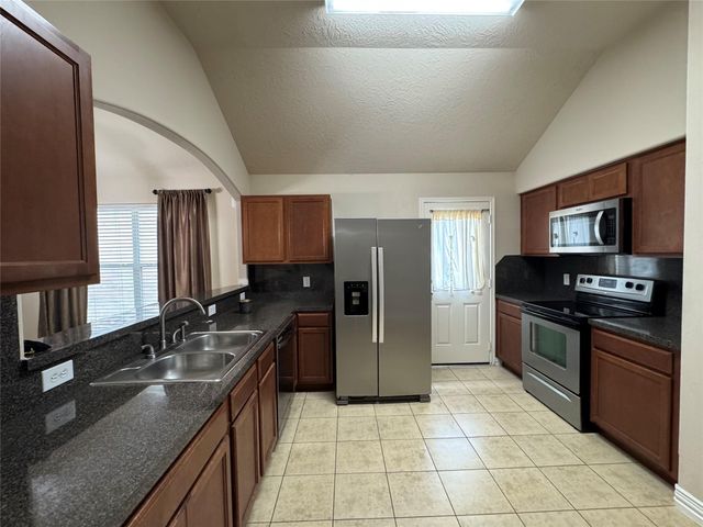 10738 Plum Dale Way, Houston, TX 77034