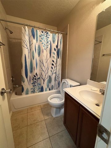 10738 Plum Dale Way, Houston, TX 77034