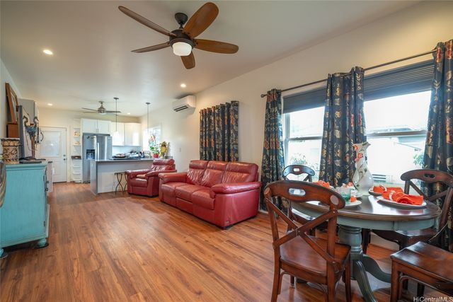 237 Kilani Avenue 4, Wahiawa, HI 96786