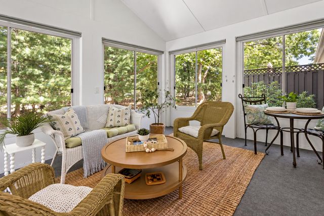 7 Upland Circle, Mashpee, MA 02649