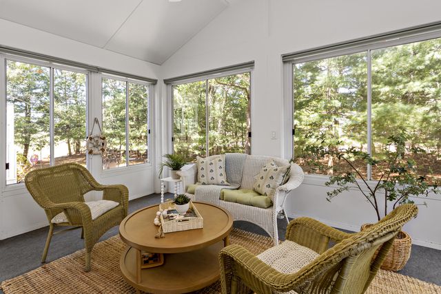 7 Upland Circle, Mashpee, MA 02649