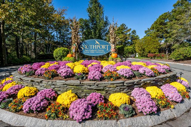 7 Upland Circle, Mashpee, MA 02649