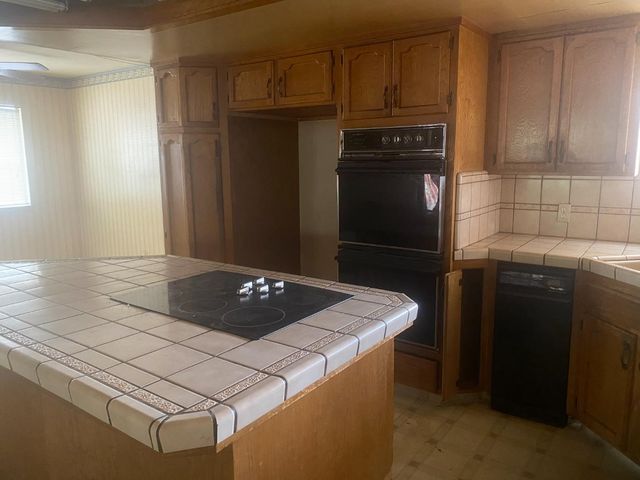 2654 E Warner Avenue, Fresno, CA 93710