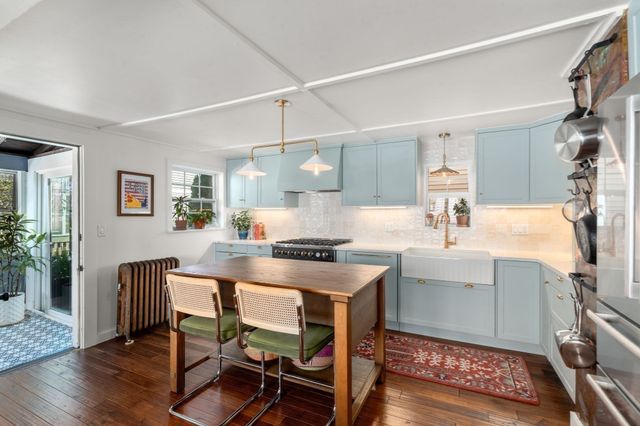 91 Heath St, Somerville, MA 02145