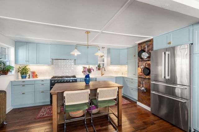 91 Heath St, Somerville, MA 02145