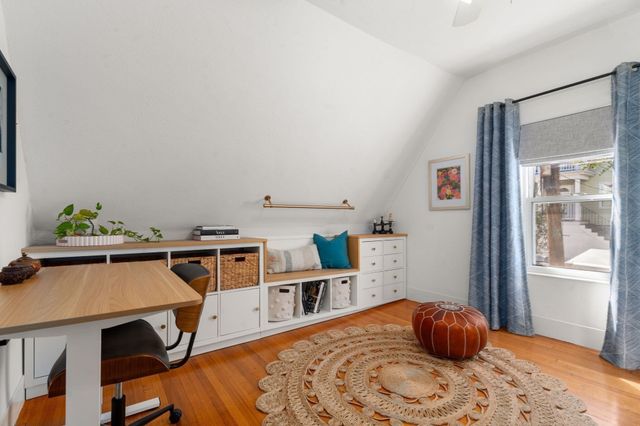 91 Heath St, Somerville, MA 02145