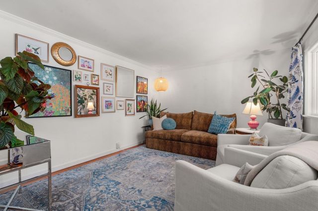91 Heath St, Somerville, MA 02145