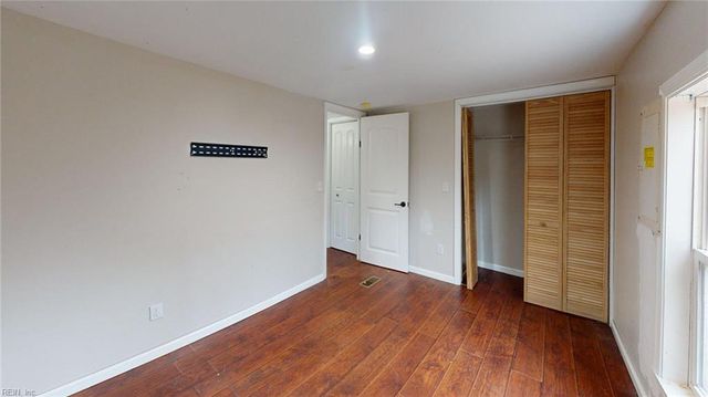 9909 Friendship RD, North, VA 23128