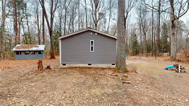 9909 Friendship RD, North, VA 23128