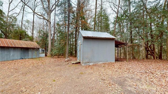 9909 Friendship RD, North, VA 23128