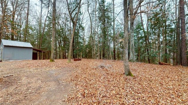 9909 Friendship RD, North, VA 23128