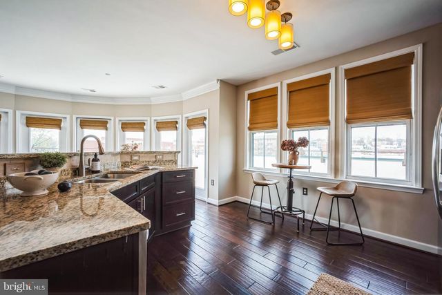 2101 N MONROE ST #401, Arlington, VA 22207