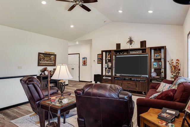 21572 Somerset Downs LANE, Galesville, WI 54630