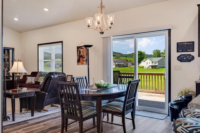 21572 Somerset Downs LANE, Galesville, WI 54630