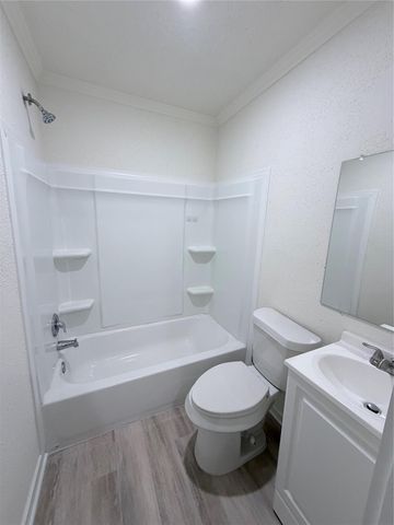 1112 3rd Street, La Marque, TX 77568