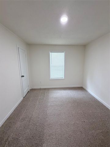 1112 3rd Street, La Marque, TX 77568