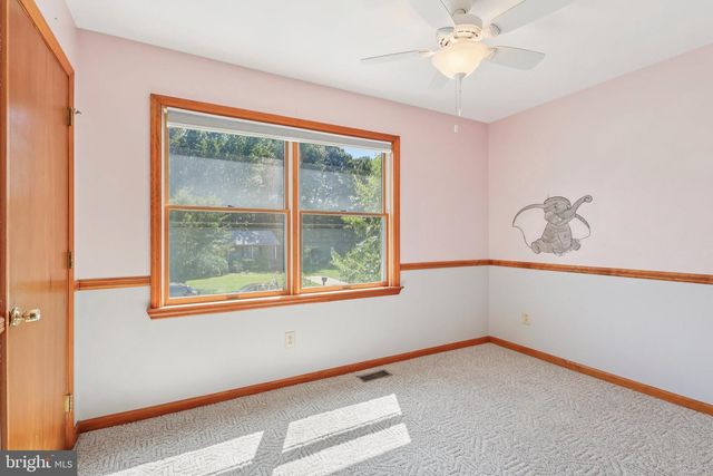 4024 ROSETREE LN, Newark, DE 19702