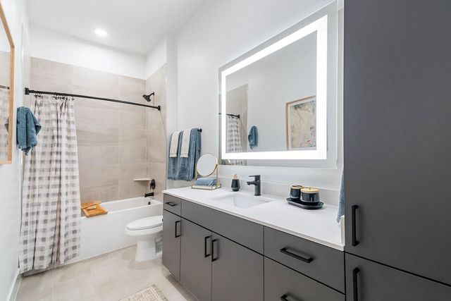 15635 Memorial Drive 249, Houston, TX 77079