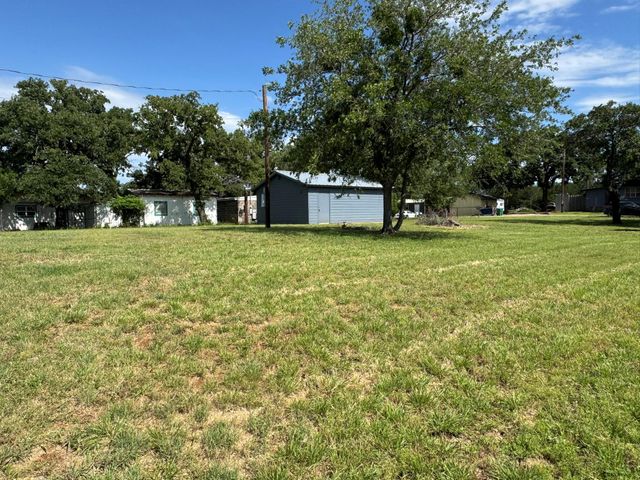 670 Beaver ST, Tow, TX 78672