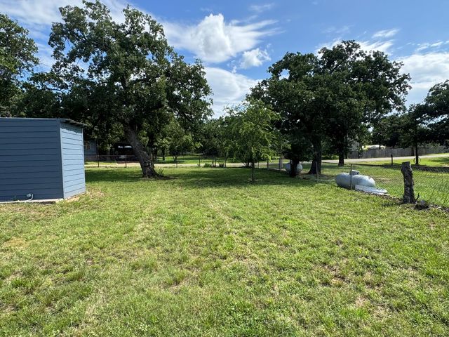 670 Beaver ST, Tow, TX 78672