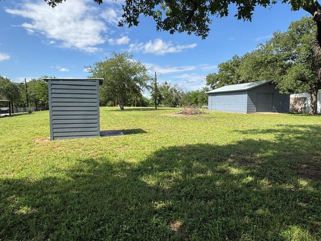 670 Beaver ST, Tow, TX 78672
