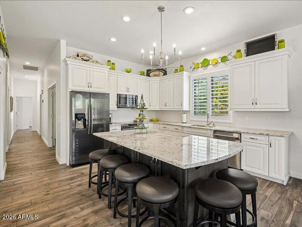 9648 E GRANDVIEW Street E, Mesa, AZ 85207 — photo 3