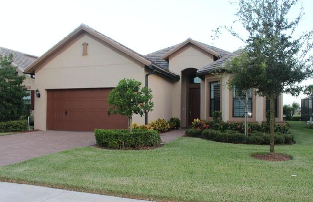 10274 Prato Street, Wellington, FL 33414