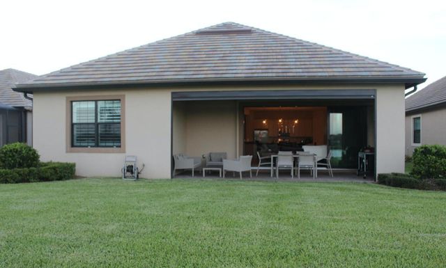 10274 Prato Street, Wellington, FL 33414