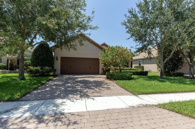 10274 Prato Street, Wellington, FL 33414