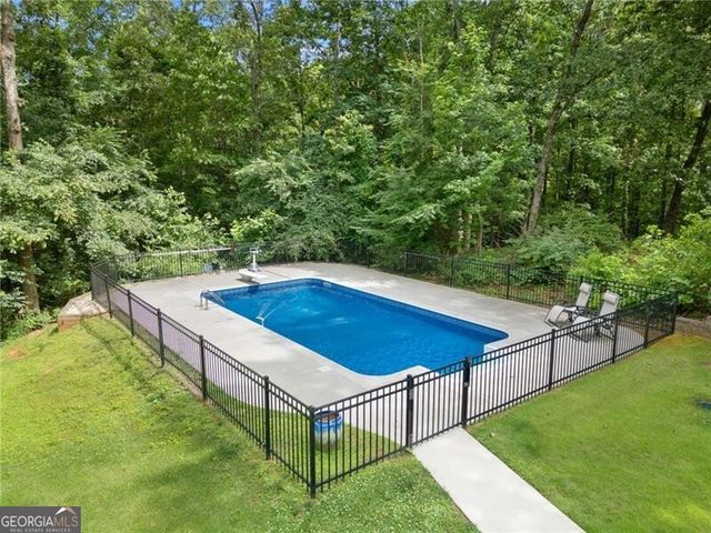 4283 Laurel Glen Court, Douglasville, GA 30135