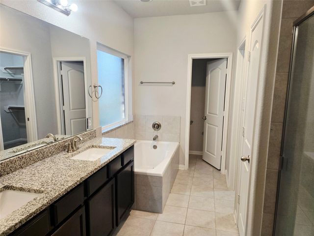20178 Swinley Forest Drive, Cleveland, TX 77327