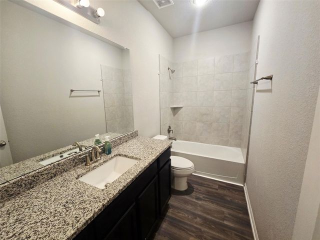 20178 Swinley Forest Drive, Cleveland, TX 77327