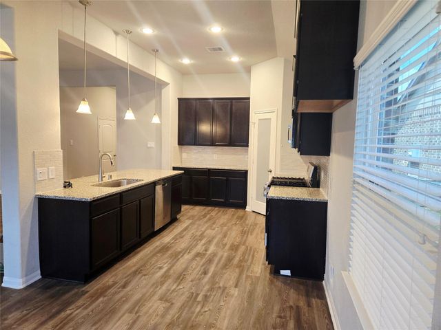 20178 Swinley Forest Drive, Cleveland, TX 77327