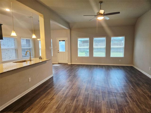 20178 Swinley Forest Drive, Cleveland, TX 77327