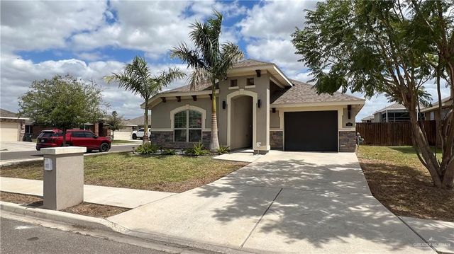 305 S Castillos Y Diamantes Street, Mission, TX 78572