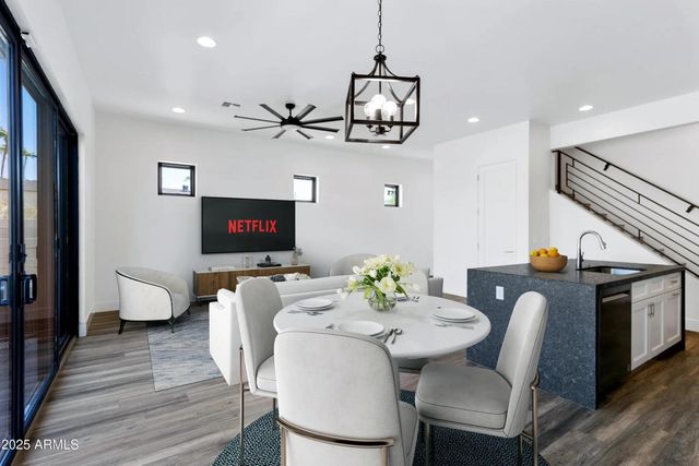 902 W Hazelwood Street Unit B, Phoenix, AZ 85013